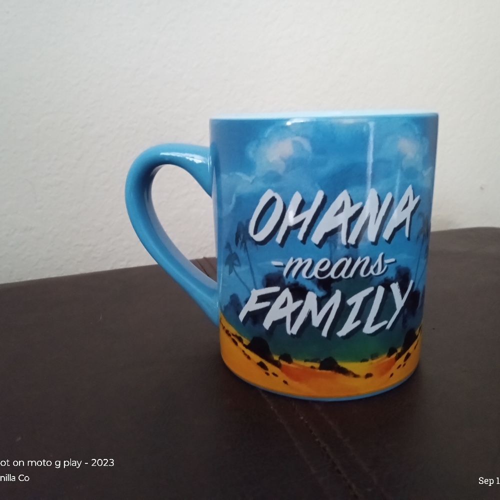 Disney Women's/Men's Lilo and Stitch Ohana Means Family Ceramic Coffee Mug Blue - Picture 3 of 4